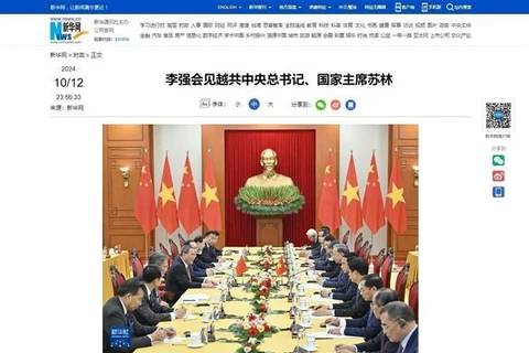 Xinhua informa sobre la reunión entre el primer ministro chino, Li Qiang, y el secretario general del Partido Comunista y presidente de Vietnam, To Lam (Fuente: VNA)