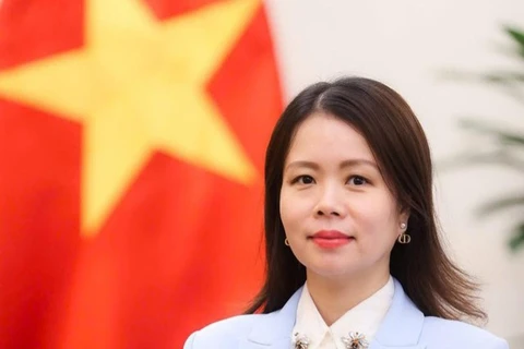 La viceministra de Relaciones Exteriores Nguyen Minh Hang (Fuente: VNA)