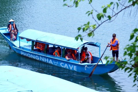 Exploran maravilla natural en provincia vietnamita de Quang Binh