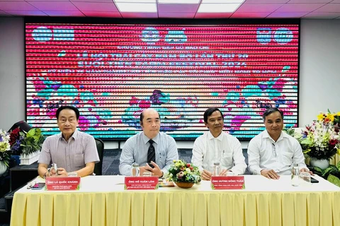 La conférence de presse pour présenter le 20e Festival des fruits du Sud - 2024, le 21 mai dans la mégapole du Sud. Photo : CVN