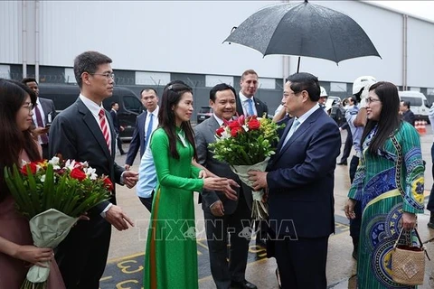 Le Premier ministre Pham Minh Chinh rencontre la communauté vietnamienne au Brésil. Photo : VNA