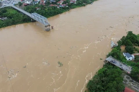 Vietnam ramps up efforts to recover from super typhoon damage