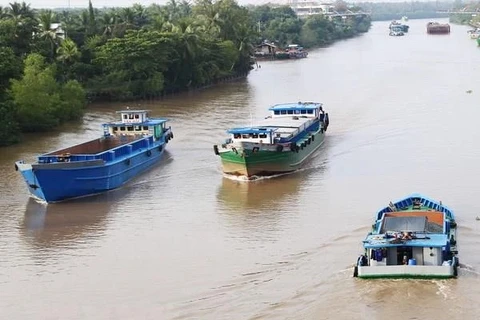 Vessels travelling on Cho Gao canal, Tien Giang province. (Photo: VNA)