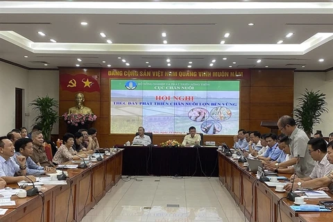 Conference on sustainable farming development in Hanoi on August 14. (Photo: vnbusiness.vn) 