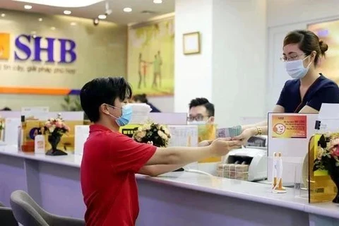 A transaction office of the Saigon - Hanoi Joint Stock Commercial Bank (SHB) (Photo: VNA)