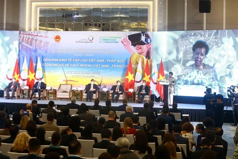 OIF Secretary-General Louise Mushikiwabo delivers the opening speech at the Vietnam-Francophone High-Level Economic Forum in March 2022. (Photo: VNA)