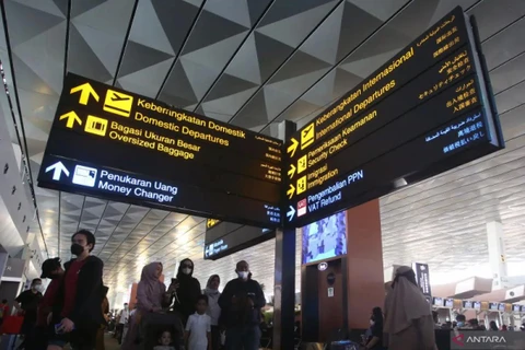 At Soekarno-Hatta Airport. (Source: ANTARA FOTO/Muhammad Iqbal/foc)