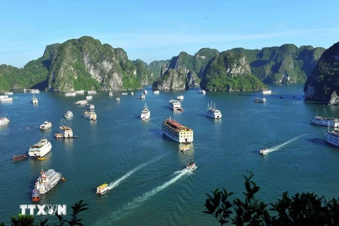 A pre-typhoon scene of Ha Long Bay - a UNESCO world natural heritage site in Quang Ninh. (Photo: VNA)