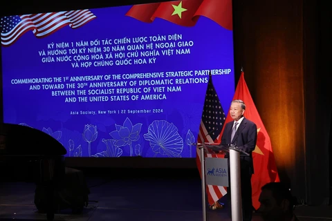 General Secretary of the Communist Party of Vietnam Central Committee and President of Vietnam To Lam speaks at the ceremony. (Photo: VNA)