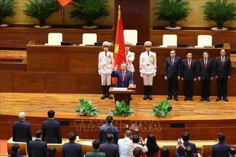 En la ceremonia de juramento del presidente To Lam en Hanoi el 22 de mayo. (Foto: VNA)