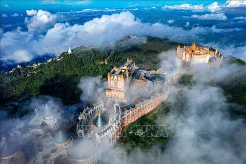 Sun World Ba Na Hills, une destination de choix pour les touristes à Da Nang. Photo: VNA