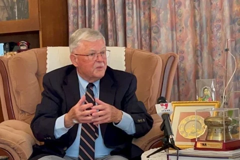 Le professeur Carl Thayer, de l’Académie des forces de défense australiennes de l’Université de Nouvelle-Galles du Sud. Photo: VNA