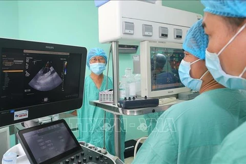 At an organ transplant surgery in Quang Ninh (Photo: VNA)