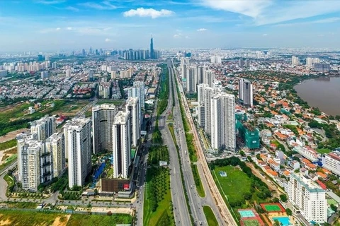 Changes in the real estate business law will create a boost for this market in the second half of this year, experts said. (Photo: tapchitaichinh.vn)