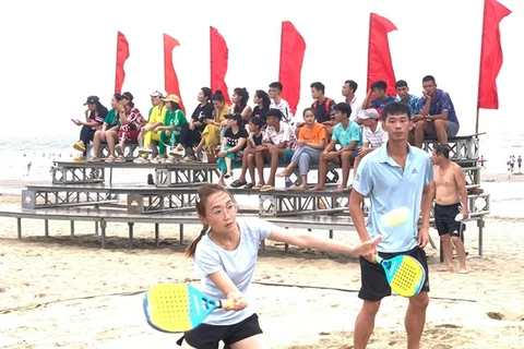 Vietnamese players compete in the National Beach Tennis Championship 2024 in Thanh Hoa province. (Photos of VTF) 