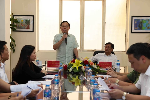 Deputy Prime Minister Tran Luu Quang speaks at the meeting with the centre for monitoring fishing vessels under the Directorate of Fisheries of the Ministry of Agriculture and Rural Development on August 7. (Photo: VNA)