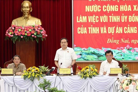 NA Chairman Tran Thanh Man speaks at the meeting (Photo: VNA)