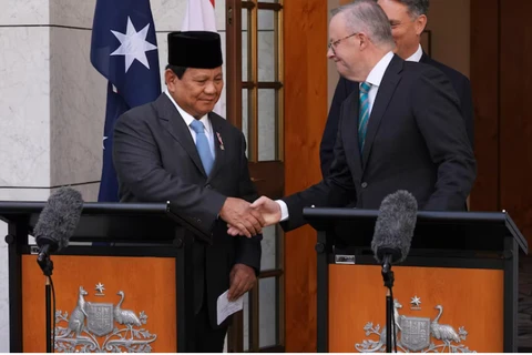 Australian Prime Minister Anthony Albanese (right) and Indonesian President-elect Prabowo Subianto. (Photo: abc.net.au)