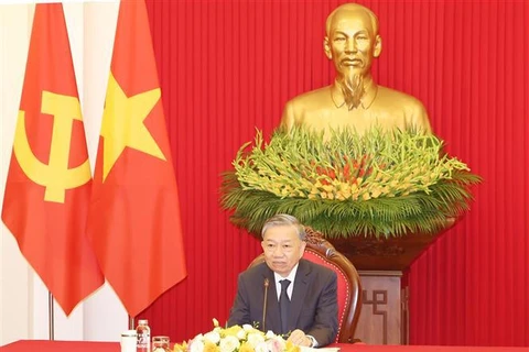 Party General Secretary and State President To Lam holds telephone talks with President of the Republic of Korea (RoK) Yoon Suk Yeol on September 3 (Photo: VNA)