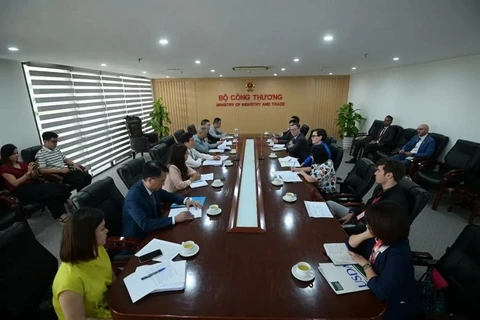 At the meeting in Hanoi on September 12 (Photo: Ministry of Industry and Trade)