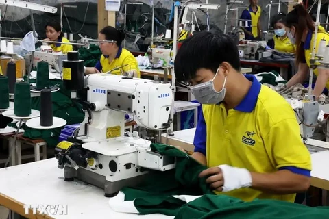 Vietnam is a key player in various global value chains, especially in manufacturing and export-oriented industries like garment and textile. (Photo: VNA)