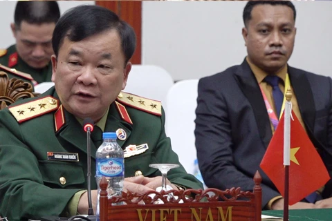 Deputy Defence Minister Senior Lieutenant General Hoang Xuan Chien speaks at the ASEAN Defence Senior Officials' Meeting in Vientiane, Laos, on September 25 (Photo: VNA)