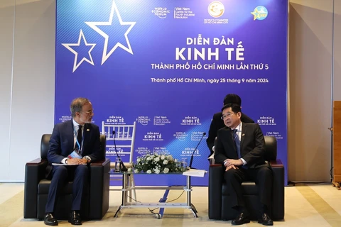 At the meeting between Vice Chairman of the Ho Chi Minh City People’s Committee Duong Ngoc Hai and Porto’s Deputy Mayor Ricardo Valente. (Photo: VNA)