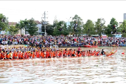 At a Ngo boat race in Soc Trang (Photo: VNA)