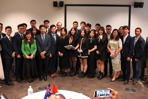 Delegates to the congress in a group photo. (Source: VNA)