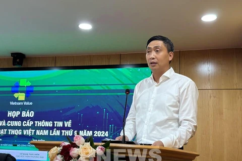 VIETRADE Deputy Director Hoang Minh Chien speaks at the press conference. (Photo: VNA)