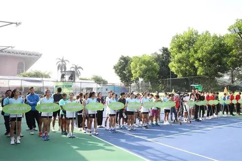 A total of nearly 200 young tennis players take part in the International Tennis Federation (ITF) sanctioned U18 – J30 2024 in the northern province of Ninh Binh. (Photo: VNA)