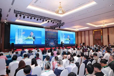 Deputy Minister of Industry and Trade Truong Thanh Hoai speaks at the forum (Photo: VNA)