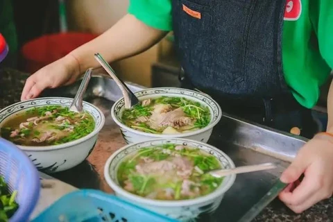 Pho bo (beef noodle) of Hanoi - one of culinary specialties not to be missed when visiting the capital city. (Photo: VNA)