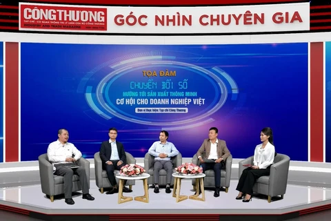 At a recent forum on digital transformation towards smart production (Photo: congthuong.vn)