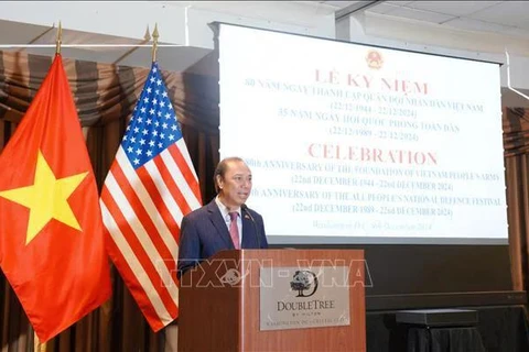 Vietnamese Ambassador to the US Nguyen Quoc Dung speaks at the event. (Photo: VNA)