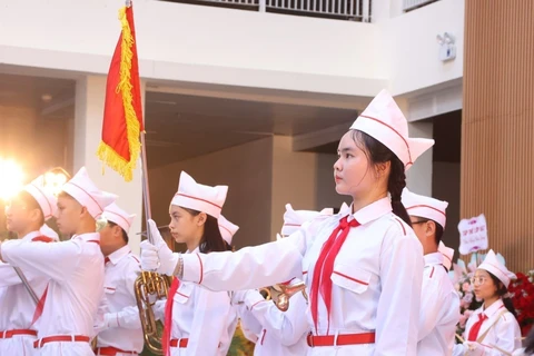 Hanoi students begin new school year