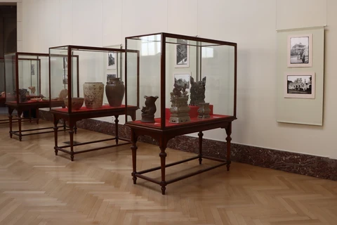 Bélgica exhibe mayor galería de antigüedades vietnamitas en el extranjero