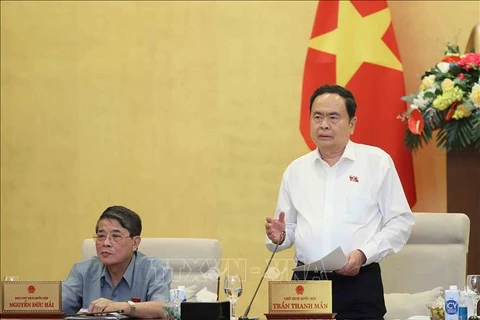 El presidente de la Asamblea Nacional de Vietnam, Tran Thanh Man, interviene en la cita. (Foto: VNA)