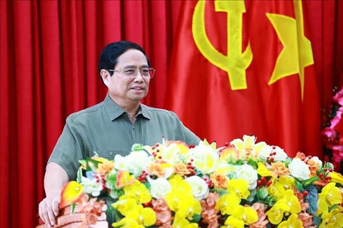 El primer ministro de Vietnam, Pham Minh Chinh, interviene en la cita. (Foto: VNA)