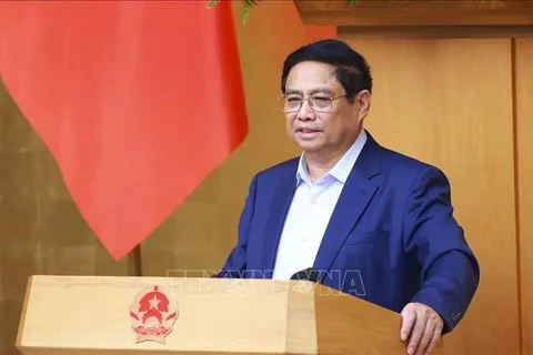 El primer ministro de Vietnam, Pham Minh Chinh, preside la reunión (Foto: VNA)