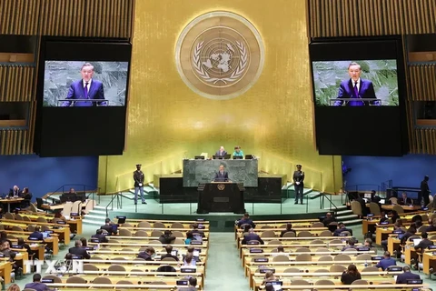 Le secrétaire général et président To Lam prend la parole lors de la séance de discussion générale de haut niveau de la 79e session de l'Assemblée générale des Nations Unies (Photo : VNA)