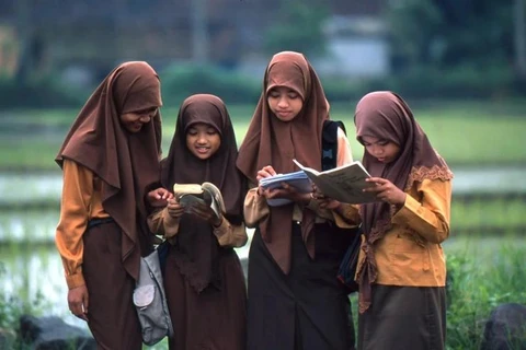 Indonesia enfrenta desafío de erradicación de analfabetismo