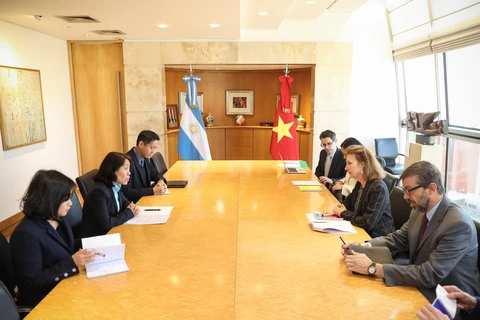 Fortalecen Vietnam y Argentina relaciones de cooperación