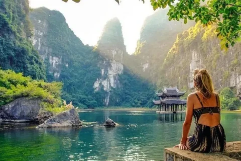 Ninh Binh attire beacoup de touristes. Photo: VietnamPlus