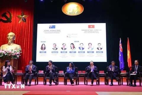 Délégués au 2e Forum Vietnam-Australie à Hanoï. Photo: VNA