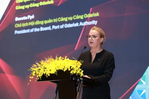 Dorota Pyć, President of the Port of Gdansk Authority, speaks at the Business Mixer event in HCM City on November 28. (Photo: VNA)