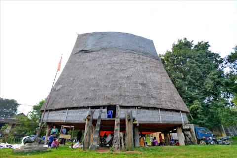 Stilt house of the Ba Na people in Kon Jo Dri village