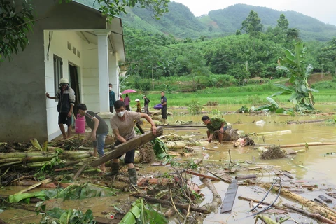 Intense rescue and recovery efforts underway in Lao Cai’s Lang Nu village