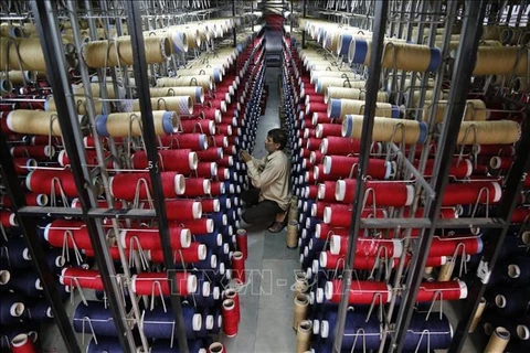 A yarn factory in India (Photo: AFP/VNA)