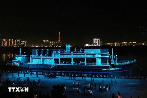 The highlight of this year's River Festival is the artistic show 'Legendary Cruise'. (Photo: VNA)